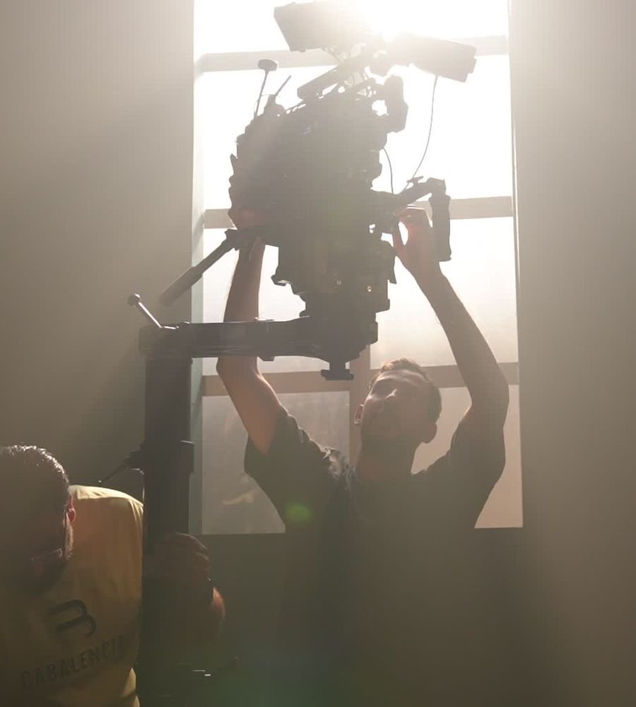 Imagem provisória de bastidores, reservada para o retrato oficial de João Barzilai